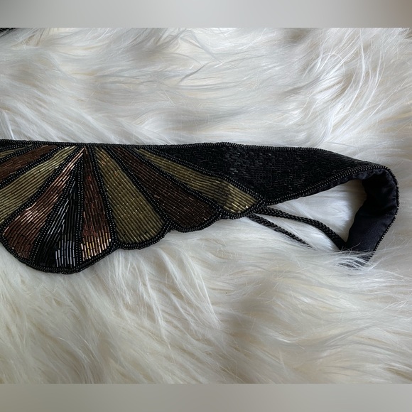 Carol M. Studio Vintage Ombre Scalloped Beaded Shell Clutch with Matching Belt - Picture 12 of 14